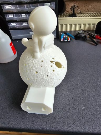 Nachtlicht für Kinder Man auf dem Mond 